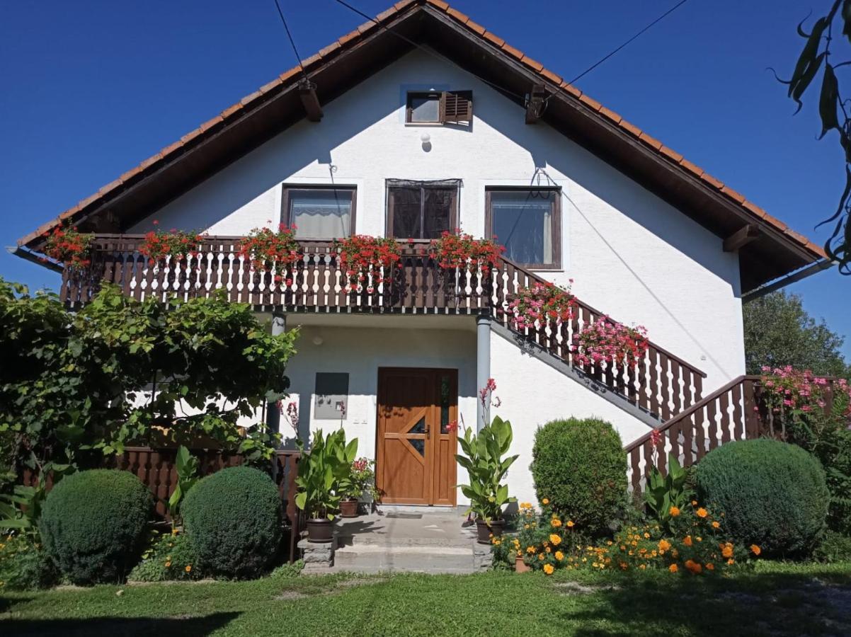 Apartman Plum Plitvice Drežnik Grad Exterior foto